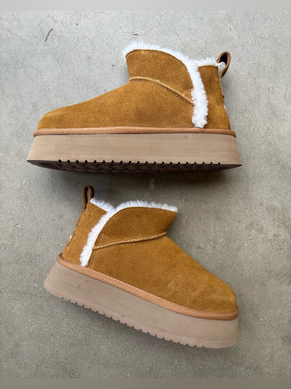 Koolaburra by UGG Koola Ultra Mini Platform Suede Boots Chestnut Women's Size 5